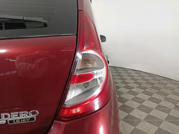 Renault Sandero I с пробегом 2012 года, цена 649 000 рублей, 99000 км, хэтчбек, Автокод Объявления