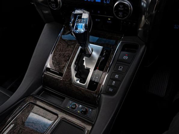 Toyota Alphard III Рестайлинг с пробегом 2020 года, цена 5 360 000 рублей, 88345 км, минивэн, Автокод Объявления
