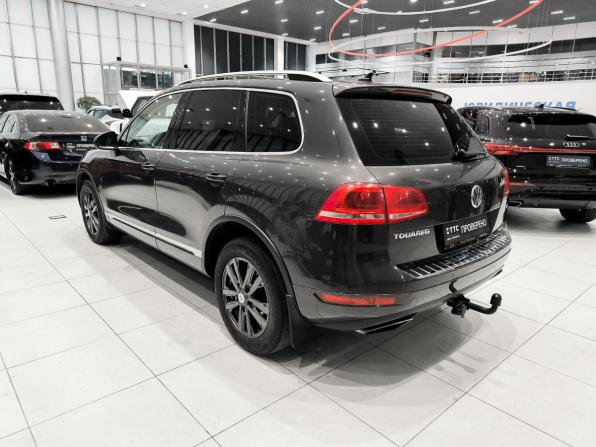 Volkswagen Touareg II с пробегом 2010 года, цена 1 799 000 рублей, 253078 км, внедорожник, Автокод Объявления