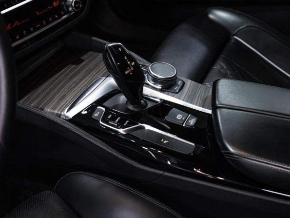BMW 5 серии VII (G30/G31/G38) с пробегом 2018 года, цена 4 360 465 рублей, 114087 км, седан, Автокод Объявления