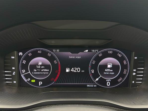 Skoda Karoq I с пробегом 2020 года, цена 2 429 000 рублей, 98215 км, внедорожник, Автокод Объявления
