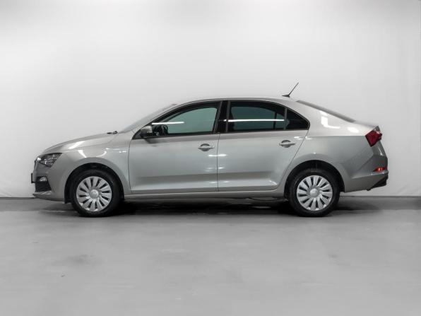 Skoda Rapid II с пробегом 2022 года, цена 1 775 000 рублей, 45272 км, лифтбек, Автокод Объявления