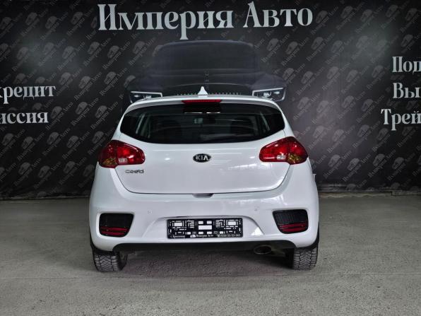 Kia Ceed II Рестайлинг с пробегом 2017 года, цена 1 245 000 рублей, 117159 км, хэтчбек, Автокод Объявления
