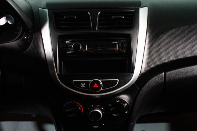 Hyundai Solaris I с пробегом 2011 года, цена 679 000 рублей, 227783 км, седан, Автокод Объявления