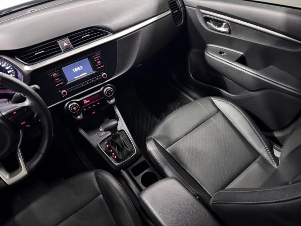 Kia Rio IV Рестайлинг с пробегом 2021 года, цена 1 599 000 рублей, 79000 км, седан, Автокод Объявления
