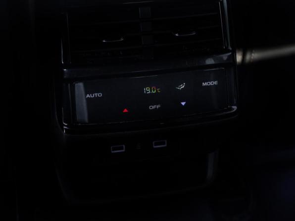 Geely Monjaro I с пробегом 2022 года, цена 2 897 000 рублей, 73620 км, внедорожник, Автокод Объявления
