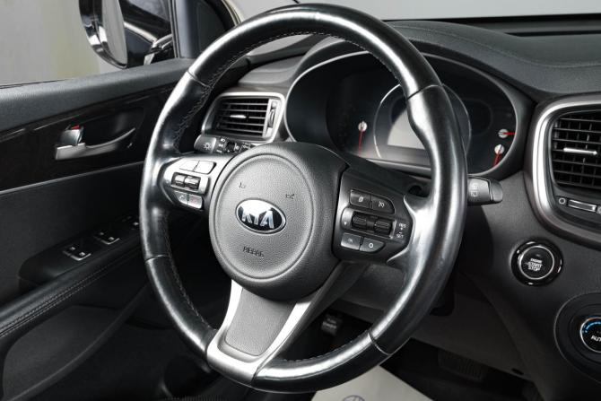 Kia Sorento III Prime с пробегом 2017 года, цена 2 349 000 рублей, 89500 км, внедорожник, Автокод Объявления