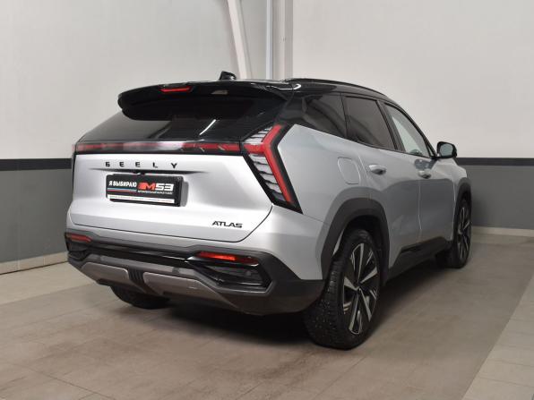 Geely Atlas II с пробегом 2023 года, цена 2 749 999 рублей, 50212 км, внедорожник, Автокод Объявления