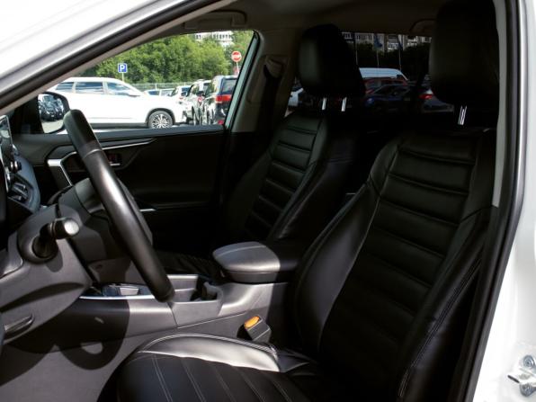 Toyota RAV4 V (XA50) с пробегом 2020 года, цена 2 975 000 рублей, 135961 км, внедорожник, Автокод Объявления