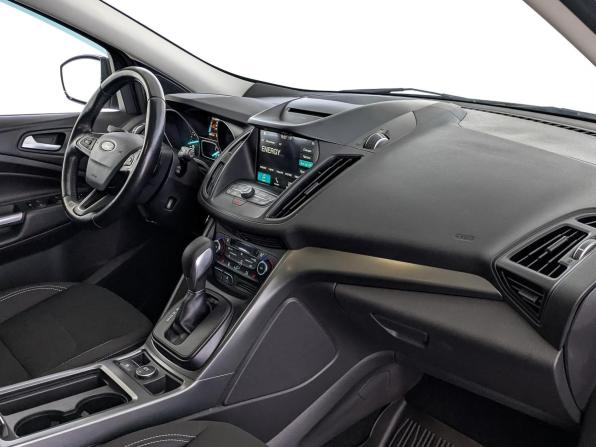 Ford Kuga II Рестайлинг с пробегом 2018 года, цена 1 425 000 рублей, 186959 км, внедорожник, Автокод Объявления