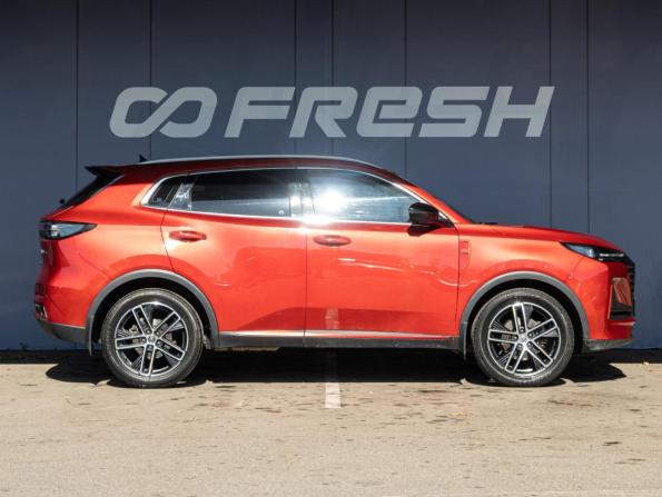 Changan CS55 Plus II с пробегом 2023 года, цена 1 930 000 рублей, 94100 км, внедорожник, Автокод Объявления