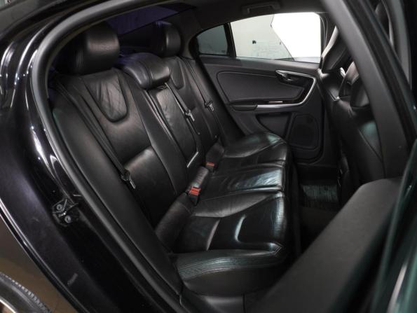 Volvo S60 II с пробегом 2010 года, цена 949 000 рублей, 242613 км, седан, Автокод Объявления