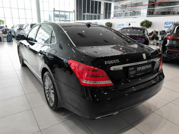 Hyundai Equus II Рестайлинг с пробегом 2013 года, цена 980 000 рублей, 290750 км, седан, Автокод Объявления