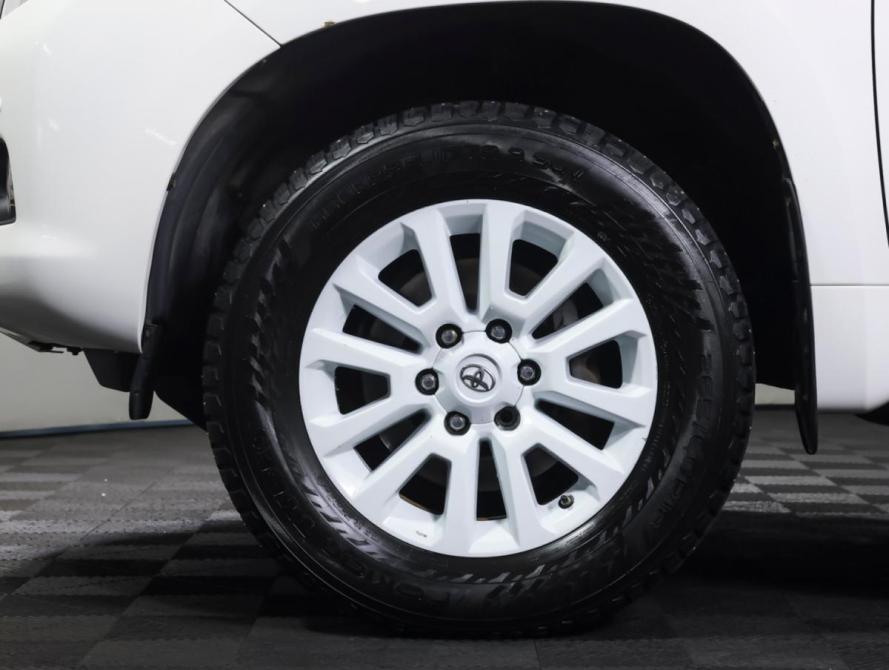 Toyota Land Cruiser Prado 150 Series Москва  - изображение 25