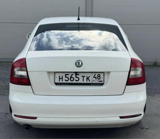Skoda Octavia II (A5) Рестайлинг с пробегом 2012 года, цена 750 000 рублей, 213400 км, лифтбек, Автокод Объявления