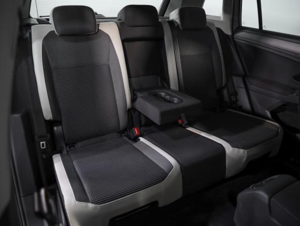 Volkswagen Tiguan II с пробегом 2019 года, цена 2 229 000 рублей, 141820 км, внедорожник, Автокод Объявления