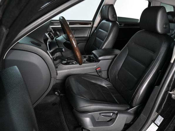 Volkswagen Touareg II с пробегом 2013 года, цена 2 349 000 рублей, 164516 км, внедорожник, Автокод Объявления