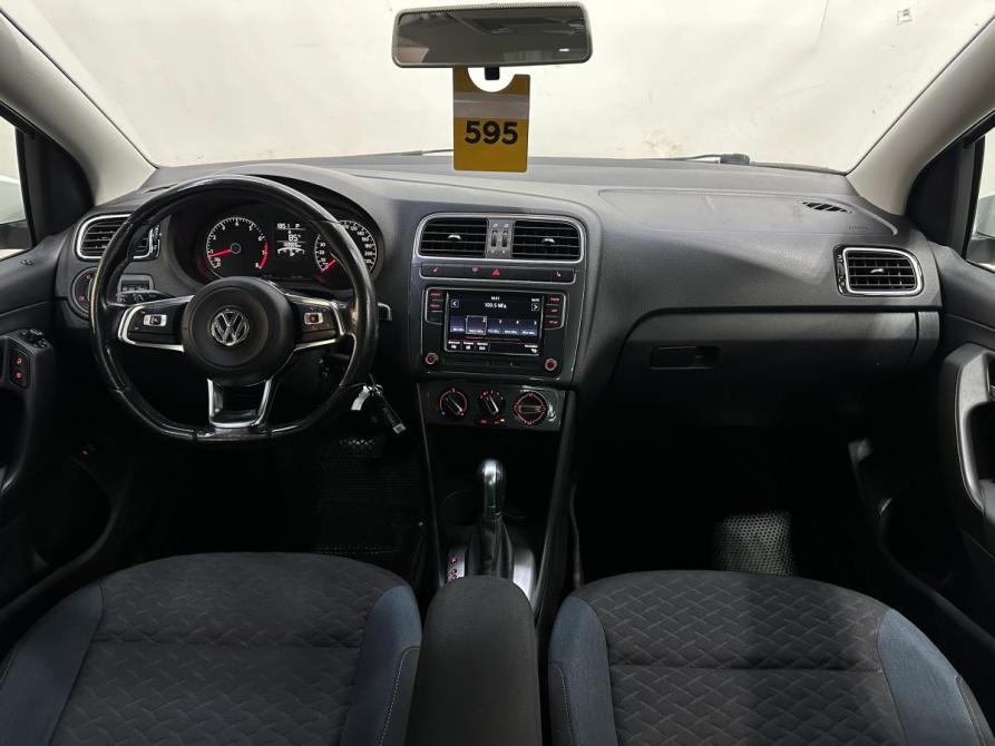 Volkswagen Polo V Рестайлинг Санкт-Петербург  - изображение 8
