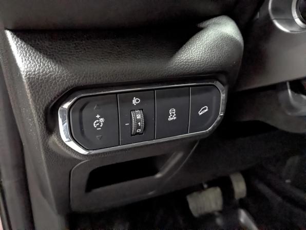 Haval Jolion I Рестайлинг с пробегом 2024 года, цена 2 300 000 рублей, 22800 км, внедорожник, Автокод Объявления