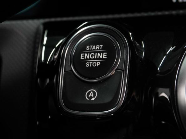Mercedes-Benz CLA II (C118 X118) с пробегом 2019 года, цена 2 675 000 рублей, 180622 км, седан, Автокод Объявления