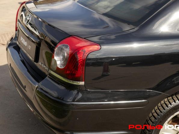 Toyota Avensis II Рестайлинг с пробегом 2006 года, цена 658 000 рублей, 290050 км, седан, Автокод Объявления