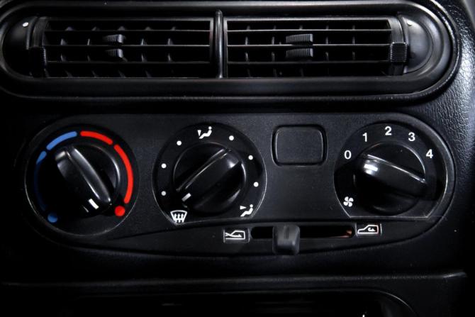 Chevrolet Niva I Рестайлинг с пробегом 2011 года, цена 575 000 рублей, 135000 км, внедорожник, Автокод Объявления