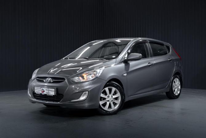 Hyundai Solaris I с пробегом 2012 года, цена 780 000 рублей, 97530 км, хэтчбек, Автокод Объявления