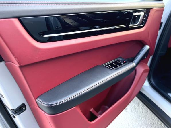 Porsche Cayenne III с пробегом 2020 года, цена 10 230 000 рублей, 34802 км, внедорожник, Автокод Объявления