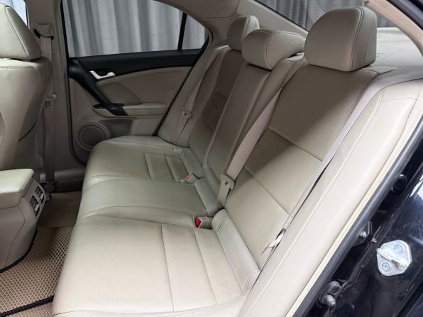 Honda Accord VIII Рестайлинг с пробегом 2011 года, цена 1 449 000 рублей, 235834 км, седан, Автокод Объявления