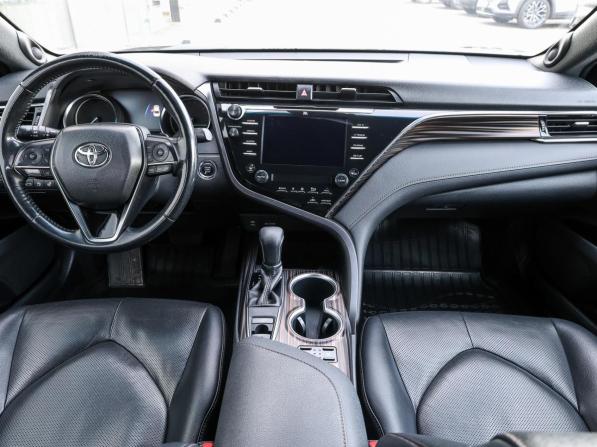 Toyota Camry VIII (XV70) с пробегом 2019 года, цена 2 798 000 рублей, 111022 км, седан, Автокод Объявления