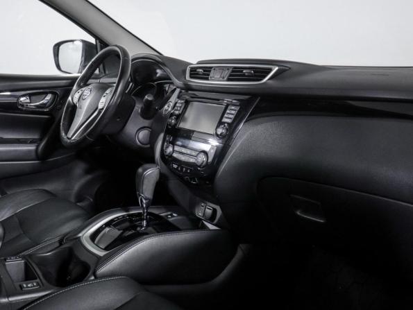 Nissan Qashqai II с пробегом 2018 года, цена 2 368 000 рублей, 60521 км, внедорожник, Автокод Объявления