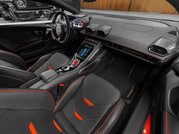 Lamborghini Huracán I Рестайлинг с пробегом 2021 года, цена 21 800 000 рублей, 27701 км, купе, Автокод Объявления