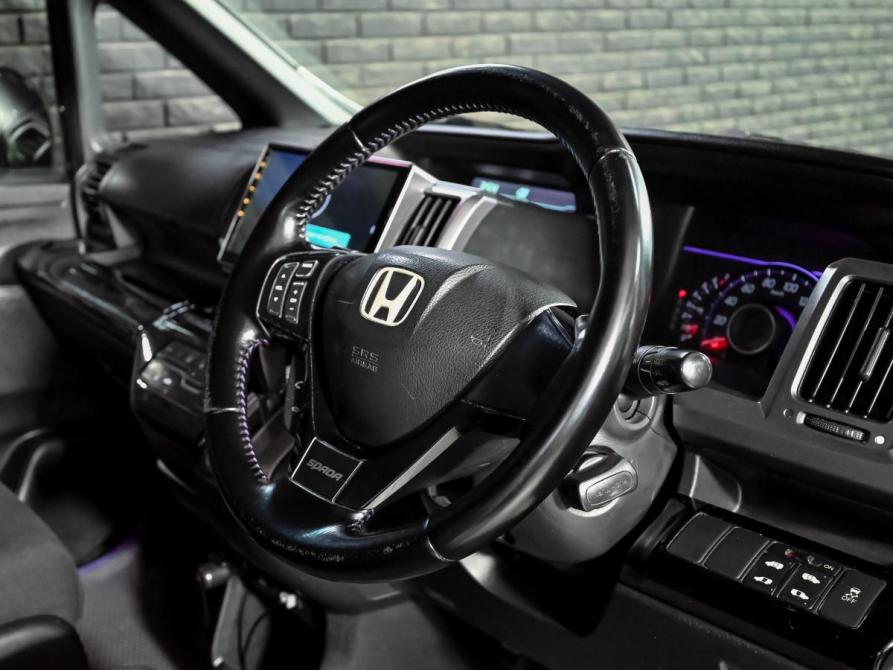 Honda Stepwgn IV Екатеринбург  - изображение 17