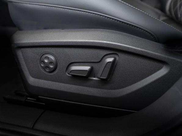 Audi Q2 I Рестайлинг с пробегом 2026 года, цена 3 700 000 рублей, 50 км, внедорожник, Автокод Объявления