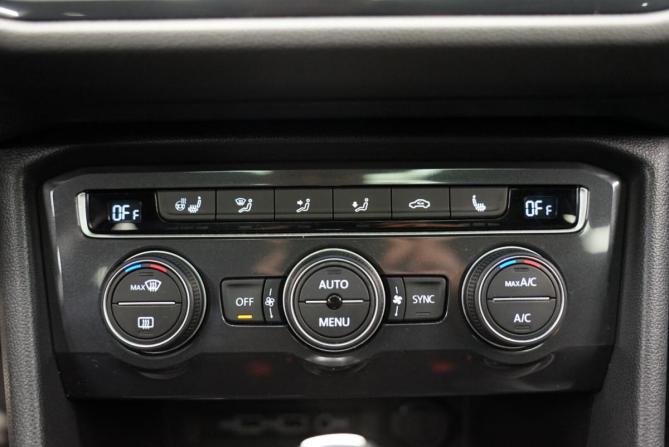 Volkswagen Tiguan II Рестайлинг с пробегом 2020 года, цена 3 100 000 рублей, 82000 км, внедорожник, Автокод Объявления