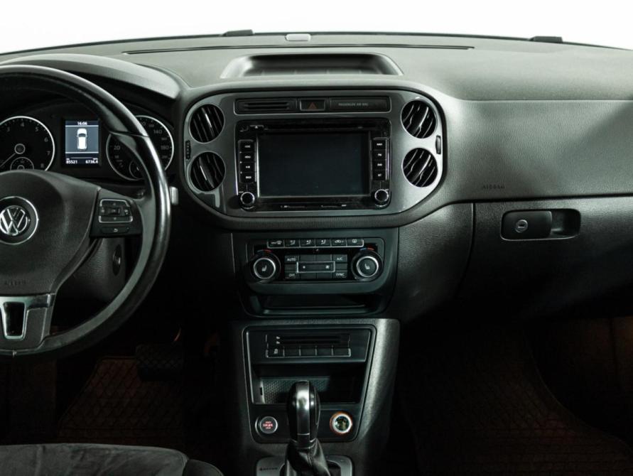 Volkswagen Tiguan I Рестайлинг Санкт-Петербург  - изображение 14