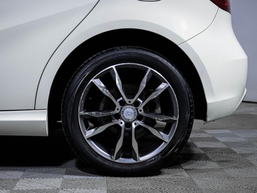 Mercedes-Benz A-Класс III (W176) Рестайлинг Москва  - изображение 15