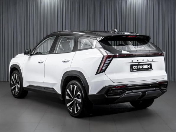 Geely Atlas II с пробегом 2025 года, цена 3 069 000 рублей, 3469 км, внедорожник, Автокод Объявления