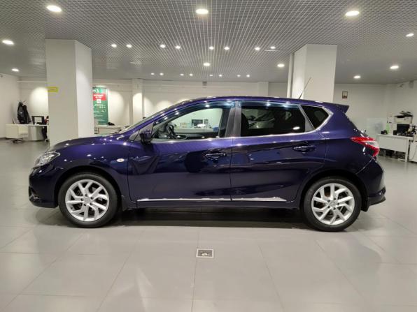 Nissan Tiida II с пробегом 2015 года, цена 1 090 000 рублей, 124112 км, хэтчбек, Автокод Объявления