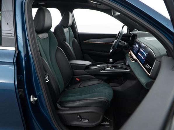Geely Monjaro I с пробегом 2023 года, цена 3 153 444 рубля, 65152 км, внедорожник, Автокод Объявления