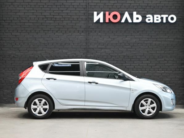 Hyundai Solaris I с пробегом 2012 года, цена 730 000 рублей, 144766 км, хэтчбек, Автокод Объявления
