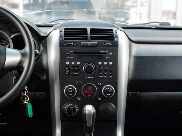 Suzuki Grand Vitara II Рестайлинг с пробегом 2010 года, цена 840 000 рублей, 156436 км, внедорожник, Автокод Объявления