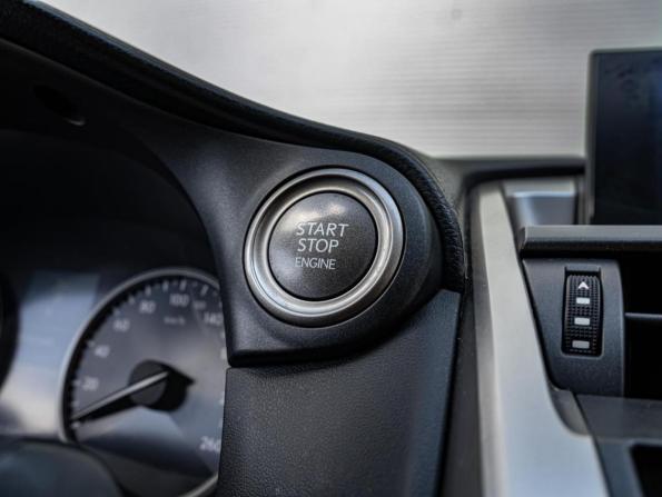 Lexus NX I с пробегом 2014 года, цена 2 150 000 рублей, 134305 км, внедорожник, Автокод Объявления