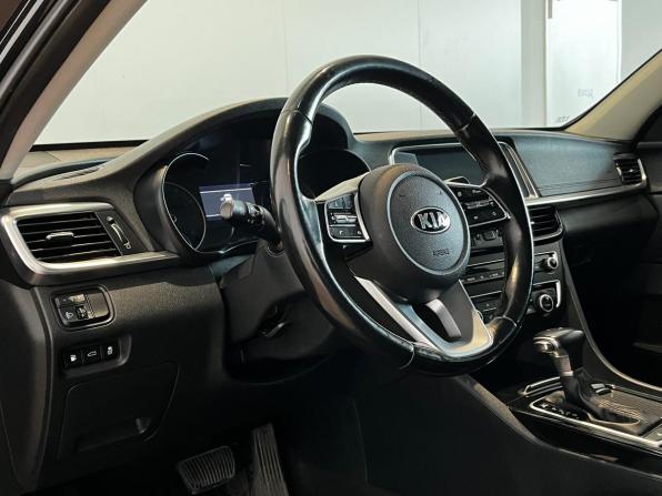 Kia Optima IV Рестайлинг с пробегом 2019 года, цена 2 050 000 рублей, 120308 км, седан, Автокод Объявления
