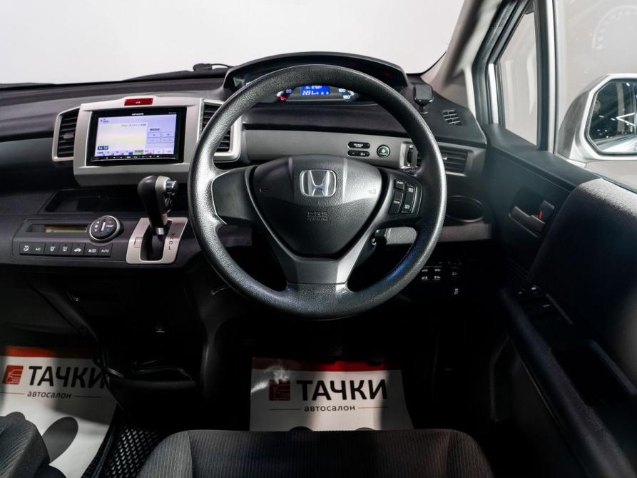 Honda Freed I Рестайлинг Чита  - изображение 9