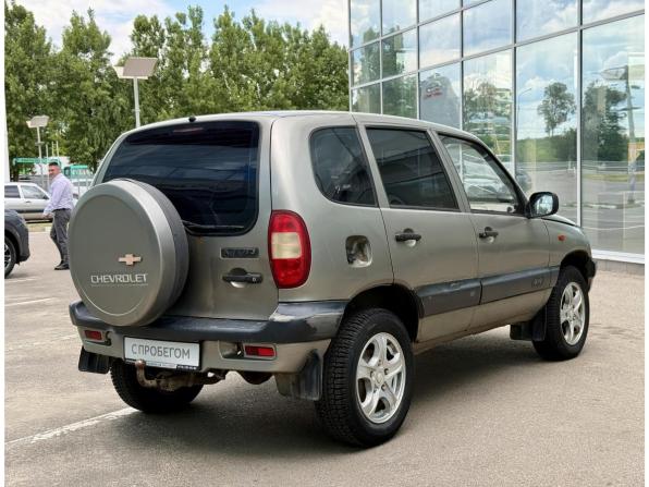 Chevrolet Niva I с пробегом 2006 года, цена 300 000 рублей, 181454 км, внедорожник, Автокод Объявления