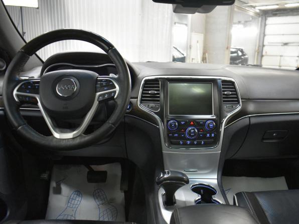 Jeep Grand Cherokee IV (WK2) Рестайлинг с пробегом 2014 года, цена 2 399 000 рублей, 185387 км, внедорожник, Автокод Объявления