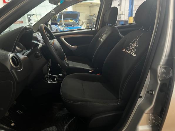 Renault Duster I с пробегом 2014 года, цена 870 000 рублей, 254442 км, внедорожник, Автокод Объявления