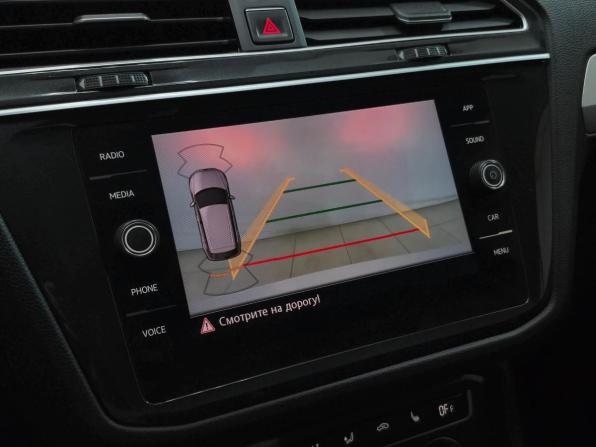 Volkswagen Tiguan II с пробегом 2018 года, цена 3 300 000 рублей, 77405 км, внедорожник, Автокод Объявления