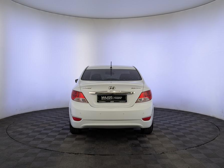 Hyundai Solaris I Москва  - изображение 6